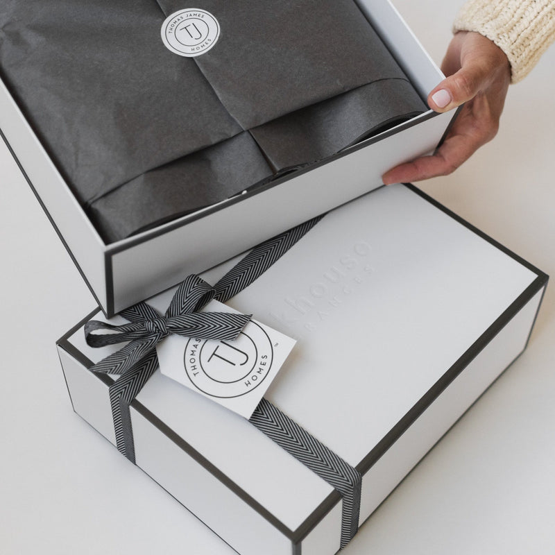 CORPORATE GIFT BOX [DOUBLE HURRICANE]