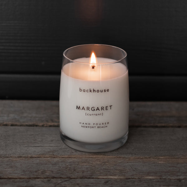 Luxury Scented Candle Currant | modern and timeless | backhouse fragrances